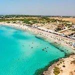 A Due Passi Dal Mare *