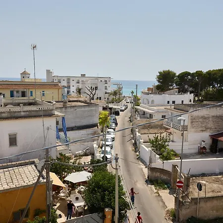 A Due Passi Dal Mare *