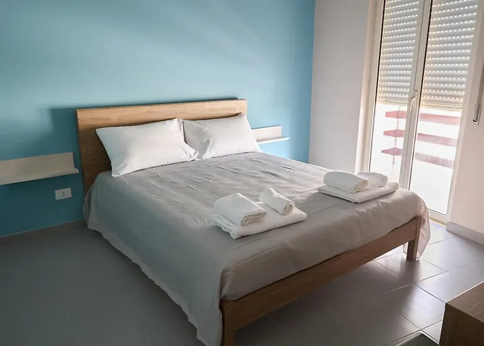 A Due Passi Dal Mare * Пульсано