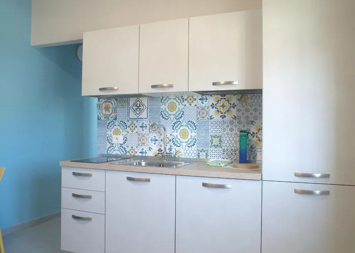 A Due Passi Dal Mare